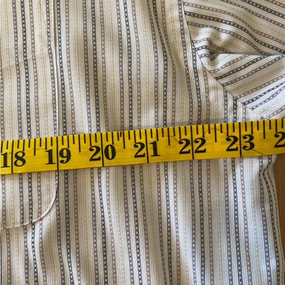 Van Heusen Shirt / L - Picture 4 of 9